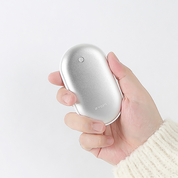 ������ �ճ��� 3000mAH �������͸� ��� 3������