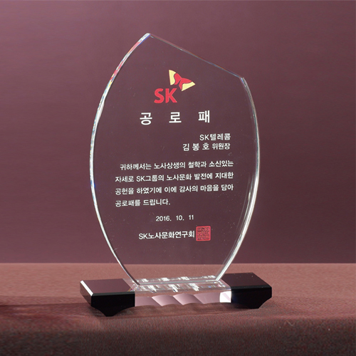 ũ����Ż���� 8) 204-4